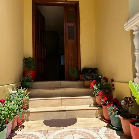 Apartament Velipoje Apartment *